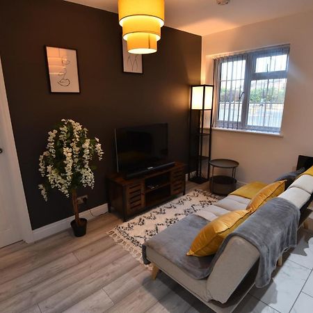 Exclusive!! Newly Refurbished Speedwell Apartment Near Bristol City Centre, Easton, Speedwell, Sleeps Up To 3 Guests Екстериор снимка